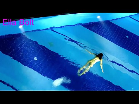 ❤️ මට නැරඹීම නැවැත්විය නොහැක, තරුණ රන්වන්තිය ELLA BOLT නිවාඩු නිකේතනයේ තටාකයේ නිරුවතින් පිහිනීමට හසු විය ☑ ගුද අශ්ලීල si.pornobot.ru ️❤